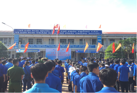 Huyện Đoàn Krông Pắc ra quân chiến dịch thanh niên tình nguyện hè 2020