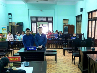 Tòa án nhân dân huyện Krông Pắc tuyên phạt 08 năm tù đối với bị cáo Phạm Duy Hiếu  và 07 năm 06 tháng tù đối với  bị cáo Huỳnh Phi Long về tội cướp tài sản