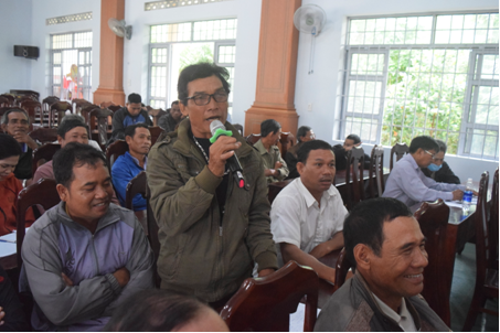 Uỷ ban nhân dân xã Tân Tiến đối thoại với người dân