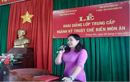 Khai giảng Lớp Trung cấp ngành kỹ thuật chế biến món ăn