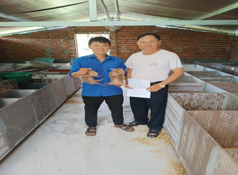 Thanh niên khởi nghiệp trên quê hương từ nguồn vốn tín dụng chính sách sau khi hoàn thành nghĩa vụ Quân sự
