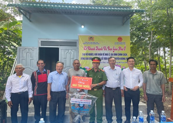 Huyện Krông Pắc hoàn thành việc xây dựng 52 căn nhà tình nghĩa cho hộ nghèo, khó khan về nhà ở, gia đình chính sách, đồng bào dân tộc thiểu số