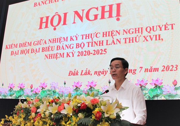Một số nhiệm vụ trọng tâm hoàn thành nhiệm vụ Nghị quyết Đại hội đại biểu Đảng bộ tỉnh lần thứ XVII, nhiệm kỳ 2020 - 2025