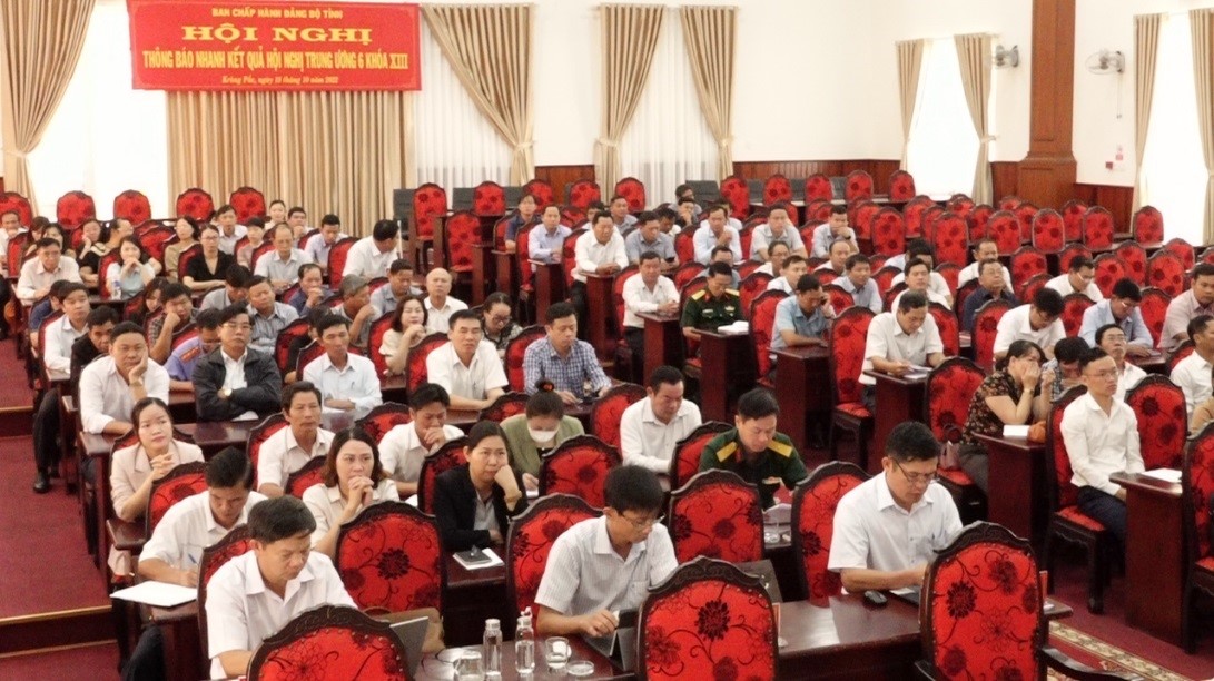 Tỉnh ủy thông báo nhanh kết quả hội nghị Trung ương 6, khóa XIII bằng hình thức trực tuyến