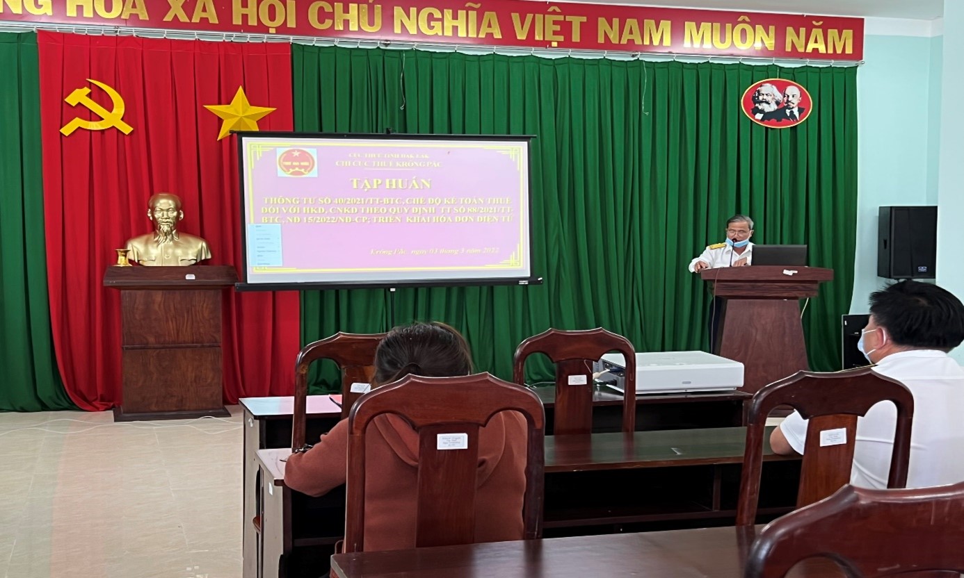 Triển khai tập huấn sử dụng hóa đơn điện tử cho người nộp thuế
