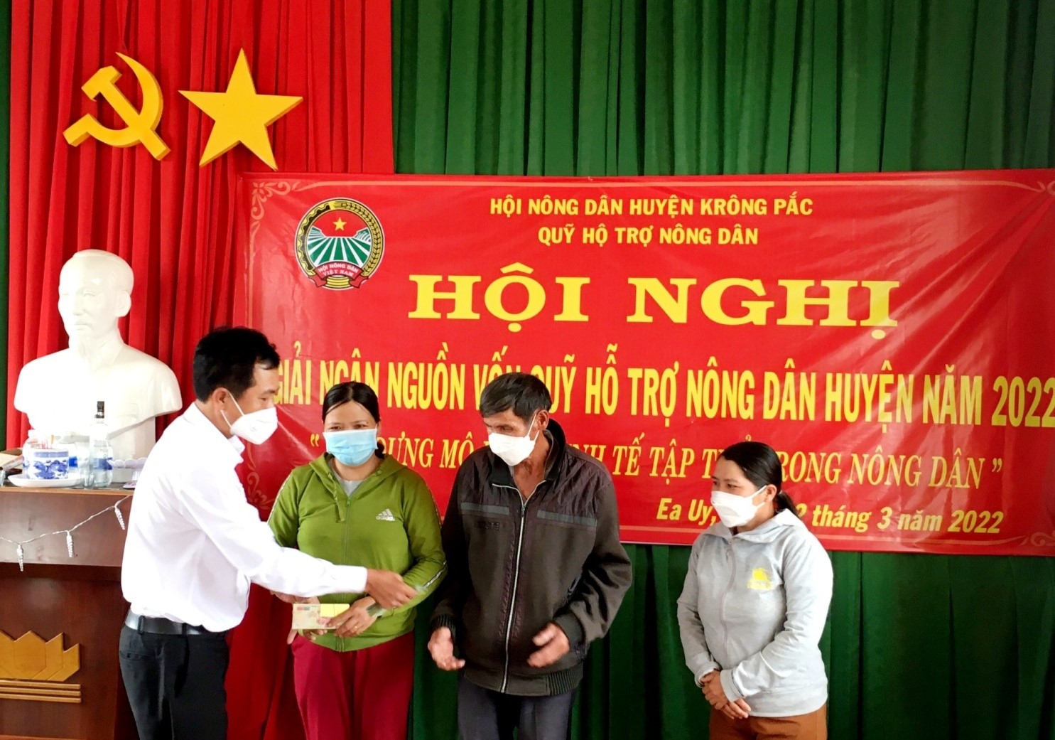 Hội Nông dân huyện Krông Pắc giải ngân vốn Quỹ Hỗ trợ nông dân năm 2022