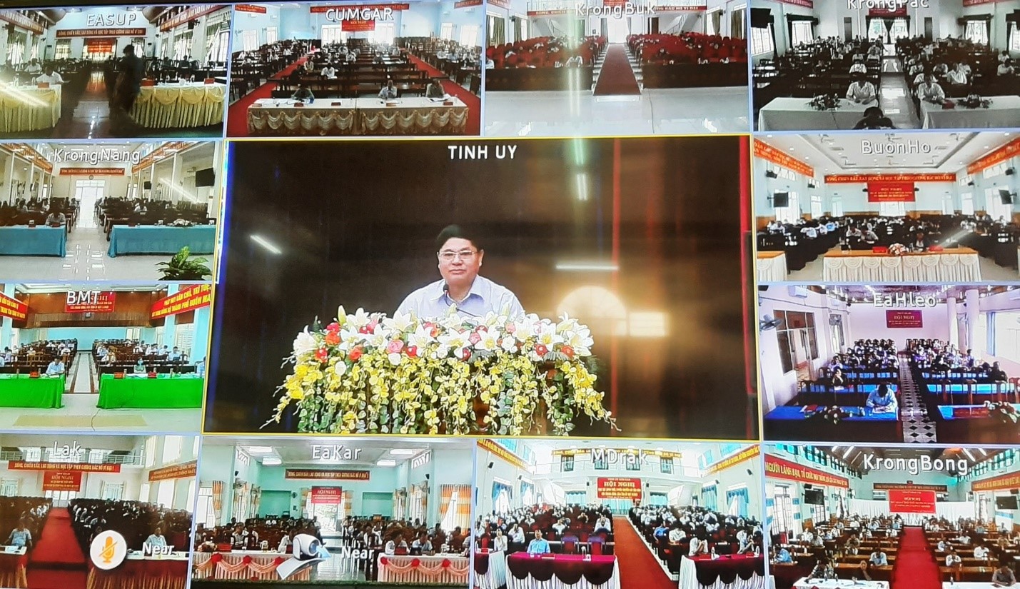 Huyện uỷ Krông Pắc kết nối hội nghị trực tuyến học tập, quán triệt, tuyên truyền các văn bản của trung ương và của Tỉnh uỷ Đắk Lắk đợt II/2022