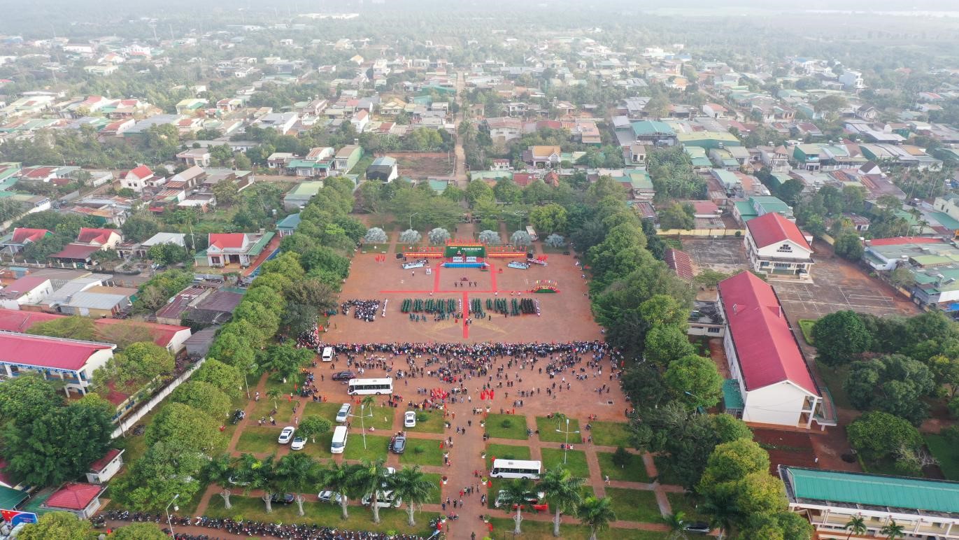 Huyện Krông Pắc tổ chức Lễ giao nhận quân đợt I, năm 2023