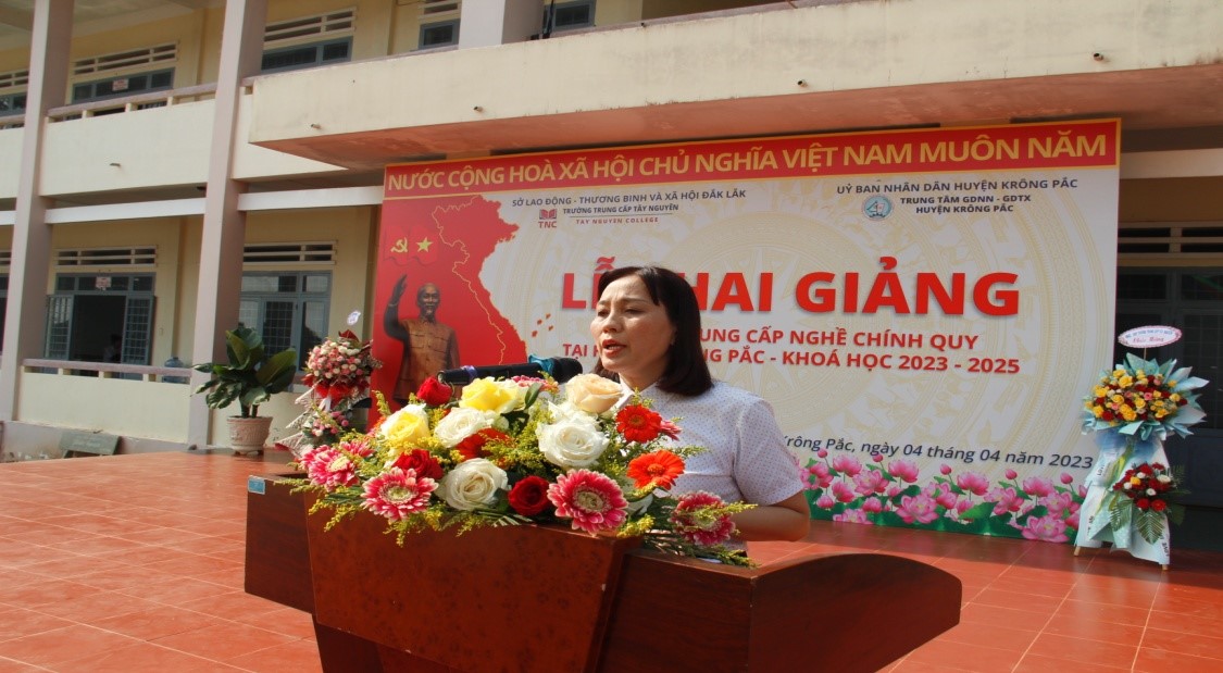 Khai giảng khóa đào nghề hệ trung cấp chính quy tại huyện Krông Pắc