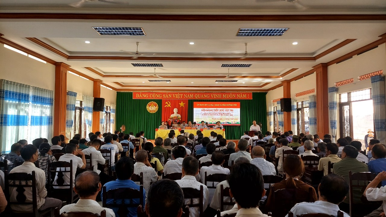 Tiếp xúc cử tri sau kỳ họp thứ sáu, HĐND tỉnh khóa X và HĐND huyện khóa XII, nhiệm kỳ 2021 – 2026