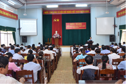 Uỷ ban nhân dân huyện Krông Pắc phổ biến Luật mới ban hành và các Luật về tiếp công dân, khiếu nại, tố cáo