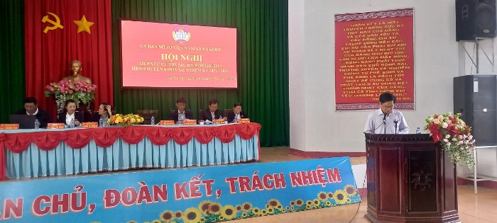 Tổ đại biểu số 1 và số 2 của HĐND huyện tiếp xúc cử tri sau kỳ họp thứ 7 HĐND huyện