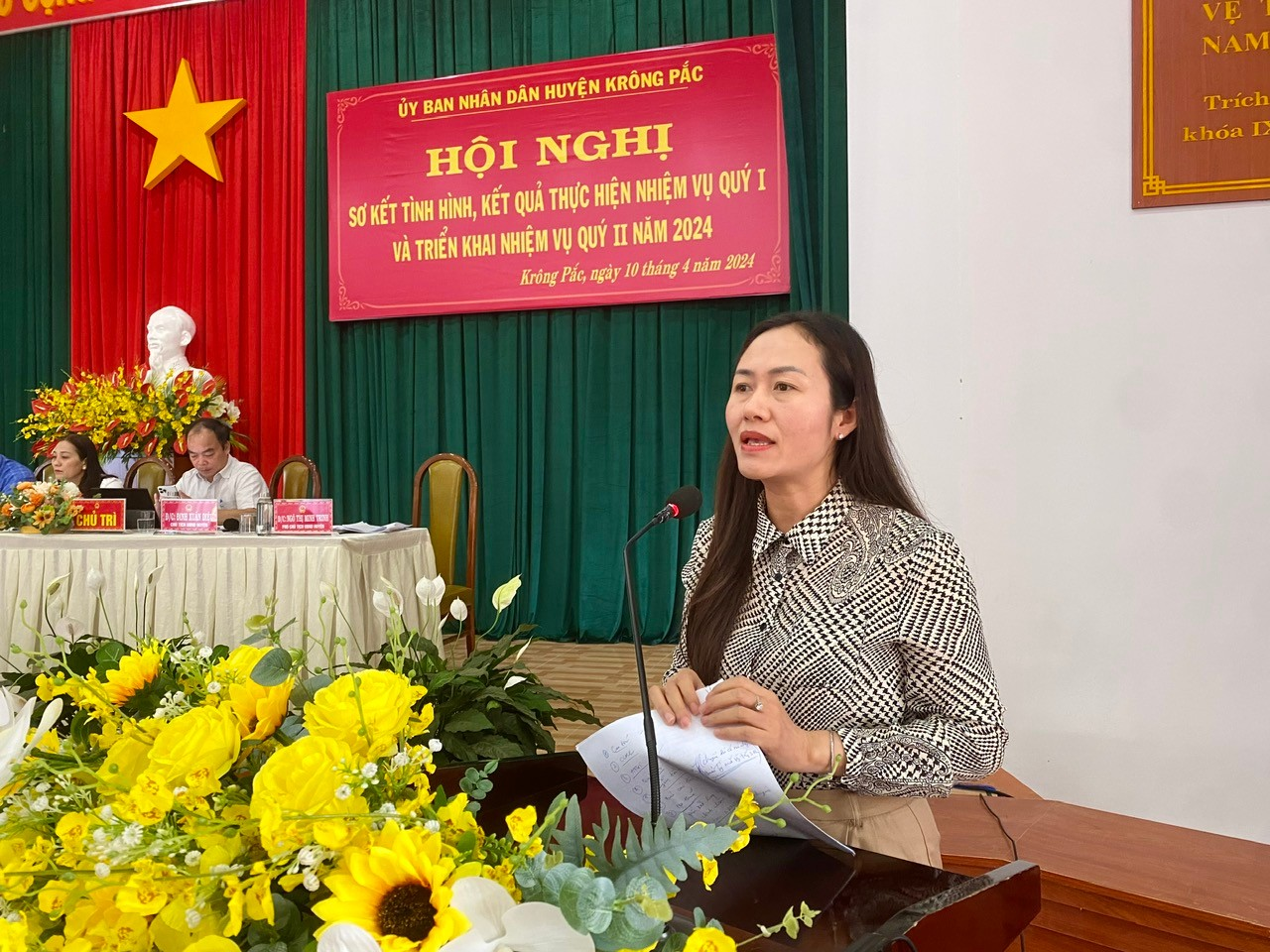 UBND huyện tổ chức hội nghị sơ kết công tác quý I năm 2024