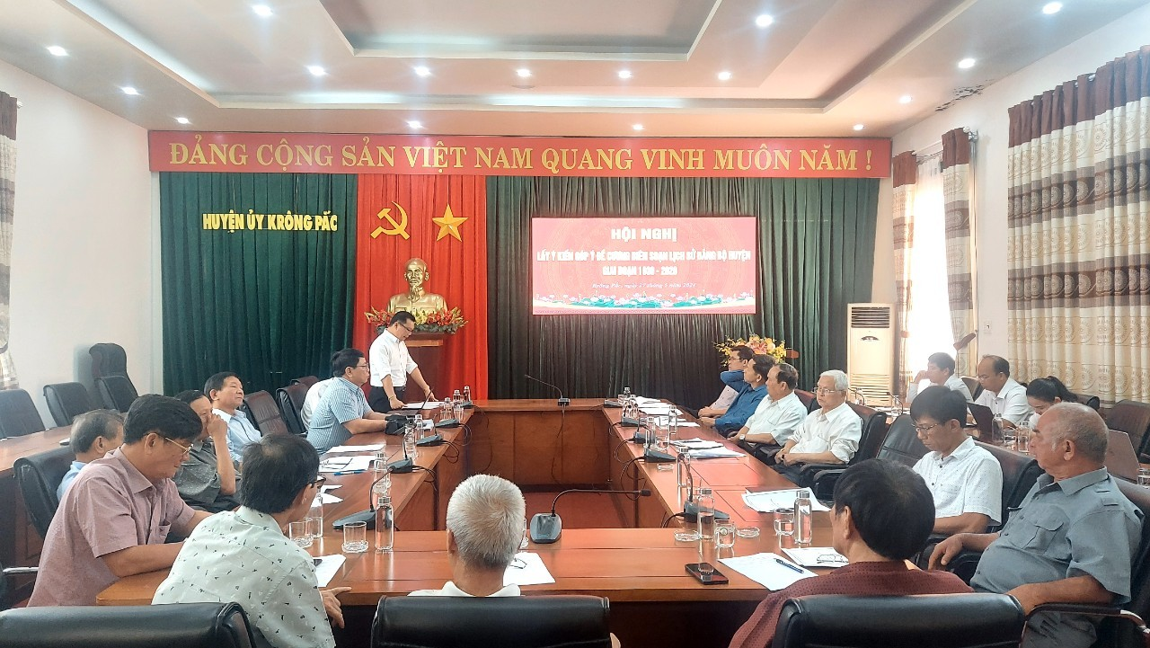 Lấy ý kiến góp ý đề cương biên soạn lịch sử Đảng bộ huyện giai đoạn 1930 – 2020