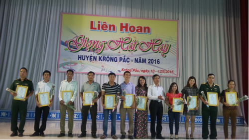 Liên hoan giọng hát hay huyện Krông Pắc năm 2016