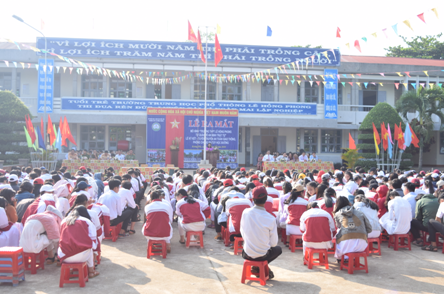 Trường Trung học phổ thông huyện Krông Pắc ra mắt mô hình tự quản về an ninh trật tự