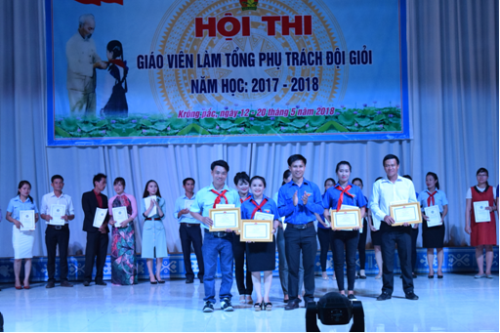 Huyện Krông Pắc tổ chức Hội thi giáo viên Tổng phụ trách Đội giỏi năm học 2017-2018
