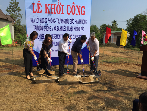 Khởi công xây dựng phòng học tại điểm trường Mẫu giáo Hoa Phượng, xã Ea Knuếc