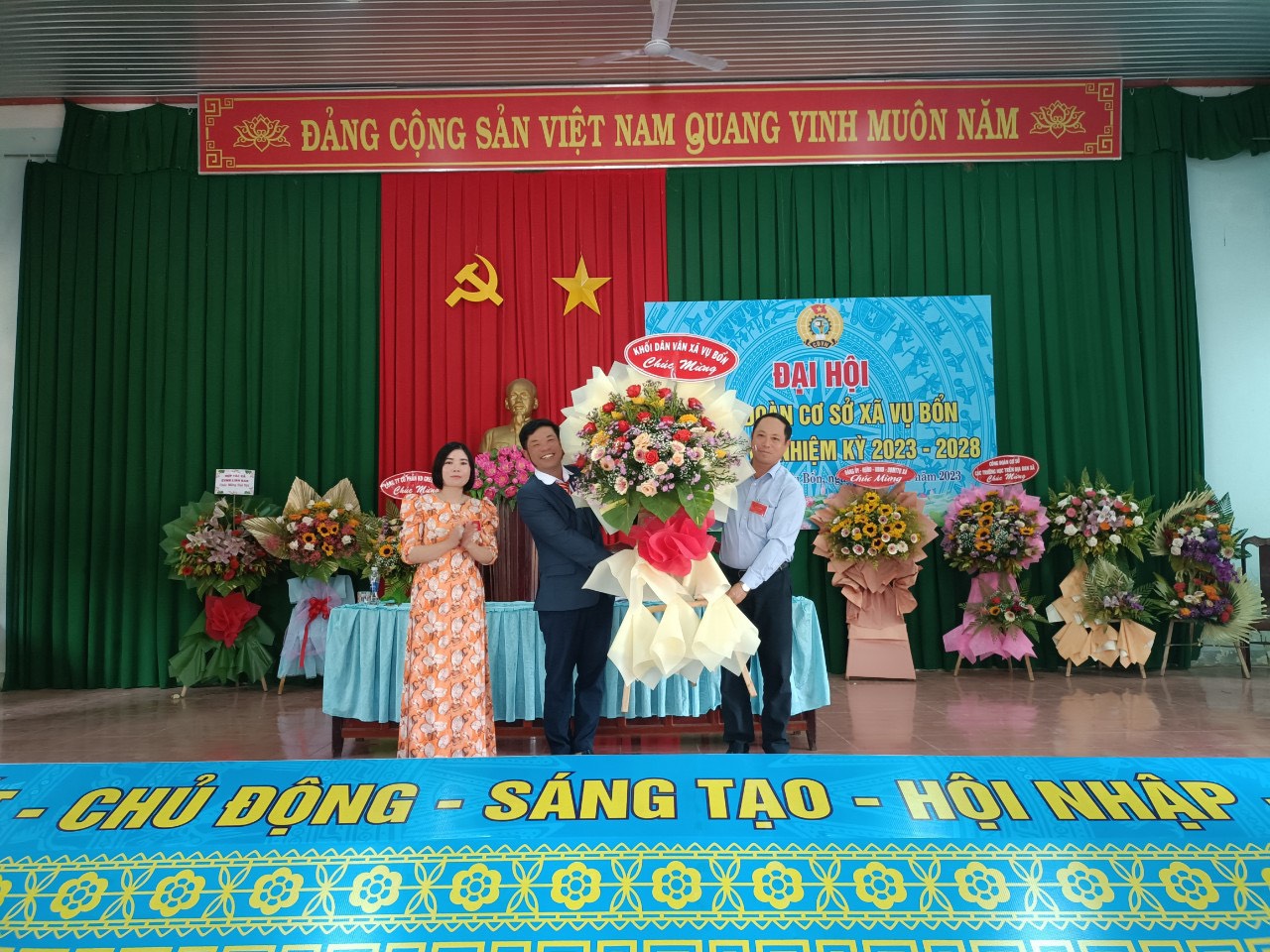 z4225974744464_851e1e1d5f6ba1d6f343ce566b7ce99a